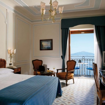 Grand Hotel Ambasciatori, Neapolitan Riviera