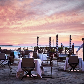 Acquello Restaurant Terrace, San Clemente Palace