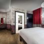 Guest Bedroom, Hotel Crayon Rouge